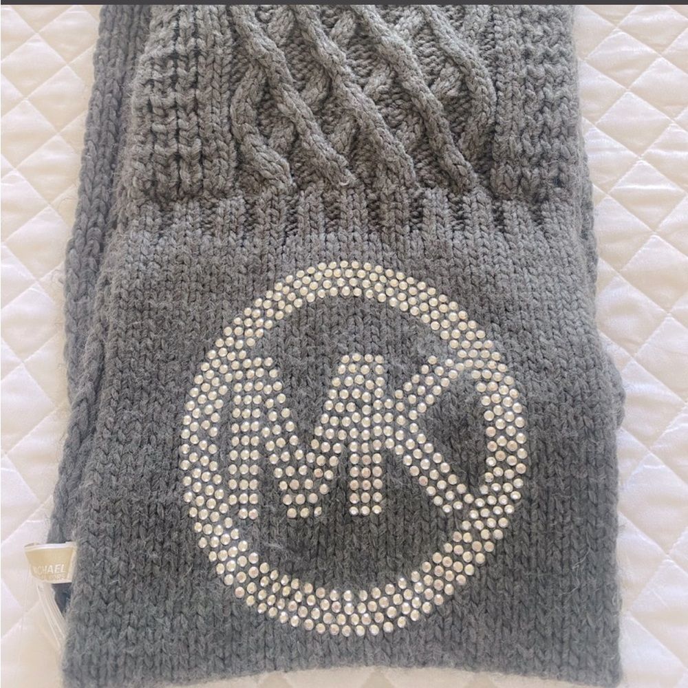 Michael Kors dark grey infinity scarf